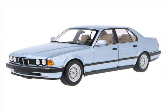 Scale 1:18 BMW 7-SERIES 730i (E32) 1986 - Retro Shop NL